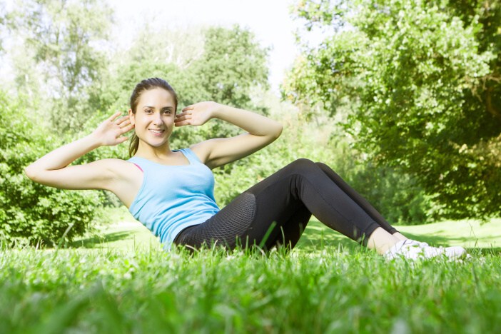 <span>Hubneme břicho: zaměřte se pri cvičení na břišní svaly, cviků na břicho je celá řada.</span>
